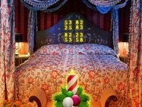 Christmas Candle Castle Escape