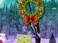 Christmas Wreath Forest Escape